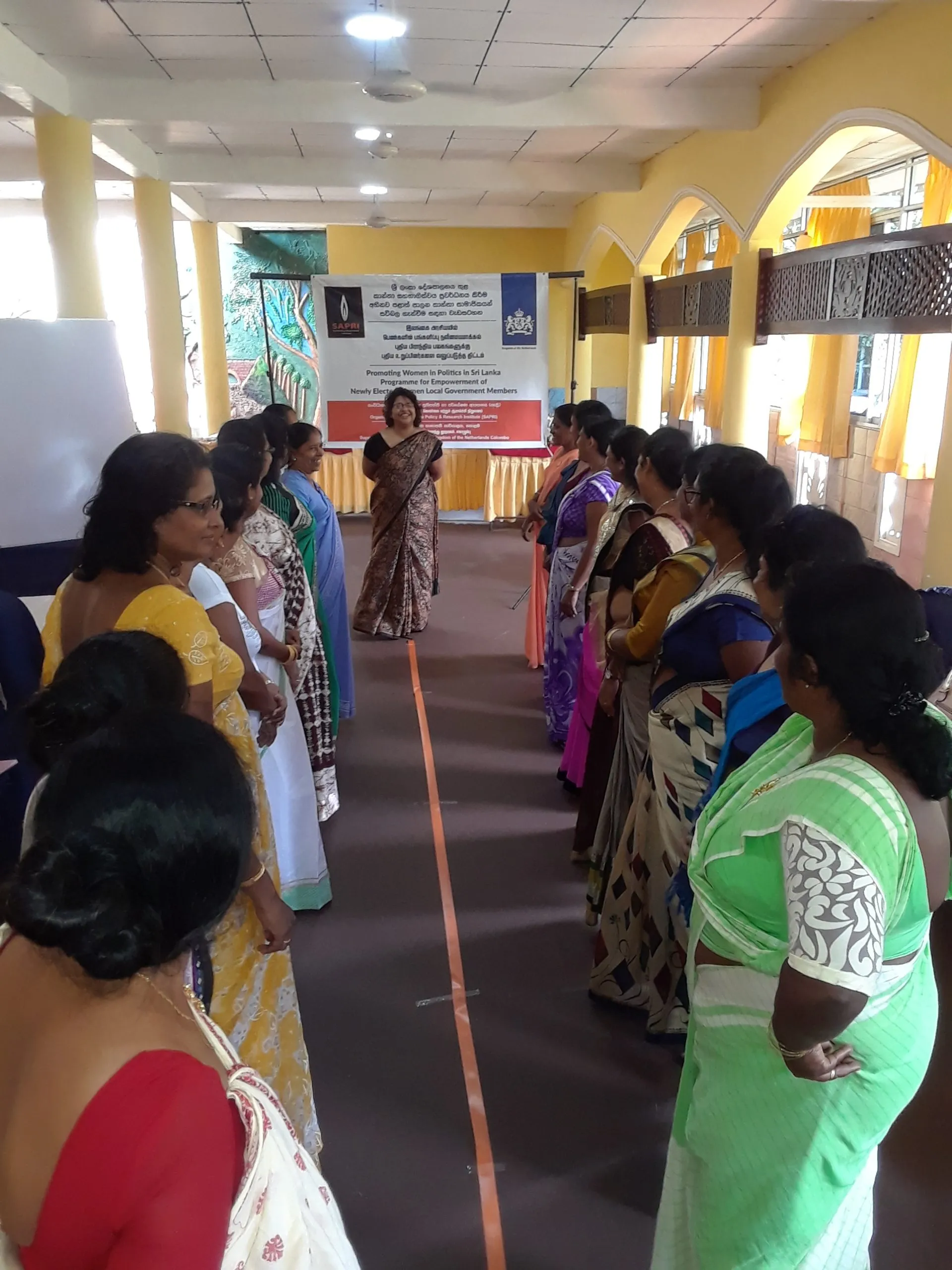 Women councillors sharing experiences
